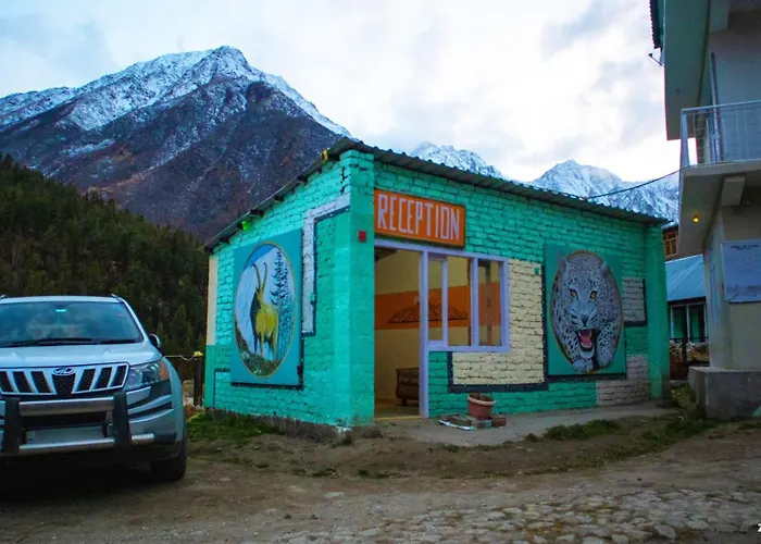 Zostel Chitkul Hostel