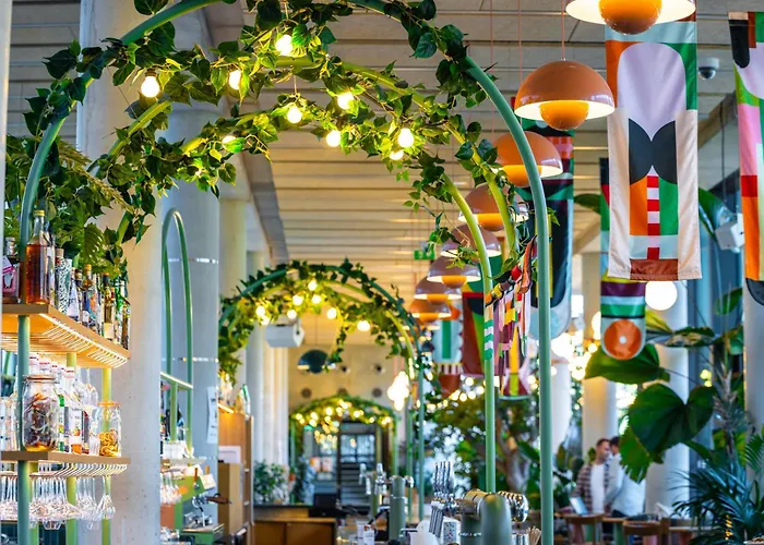 The People - Paris Marais Vandrehjem