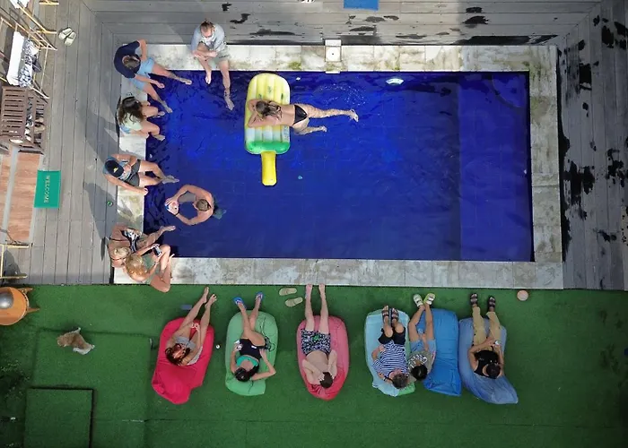 The Tipsy Gypsy Hostel Canggu 