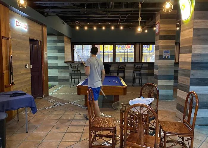 Alajuela Backpackers Airport Hostel