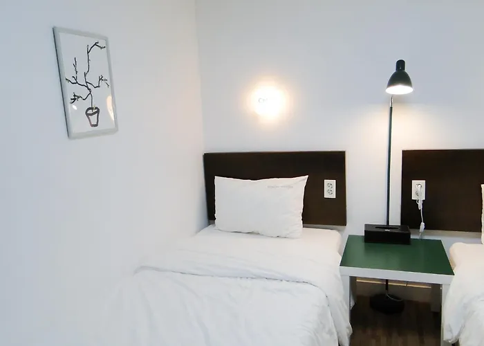 Ekonomy Haeundae Hostel Busan