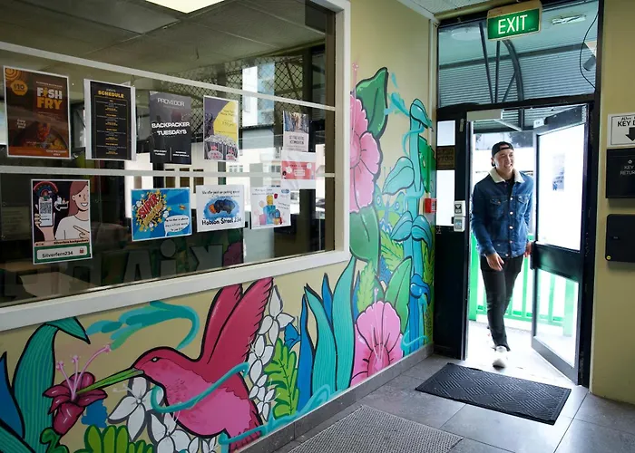 Silverfern Backpackers Auckland