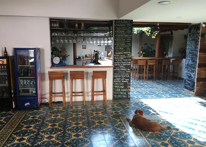 The Cranky Croc Hostel Bogota