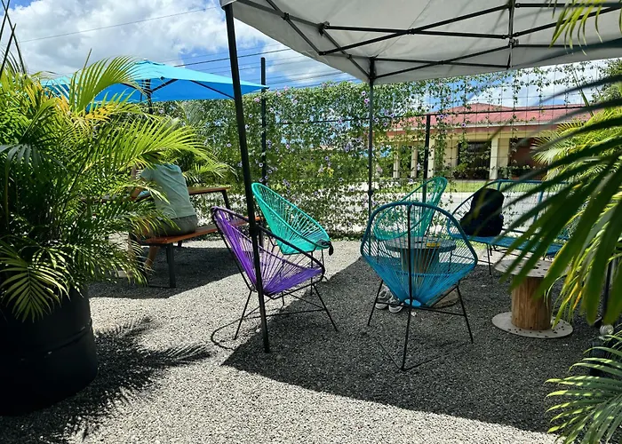 Pura Vibra Hostel La Fortuna