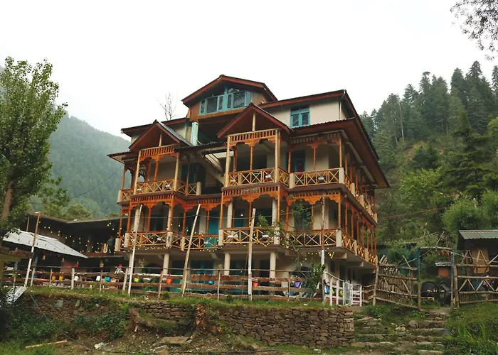Ozark House Hostel Jibhi