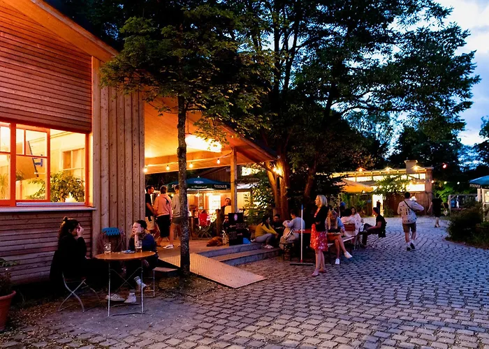 The Tent - Youth Only - Buchung Leider Nur Bis 30 Jahre Moeglich! Munich