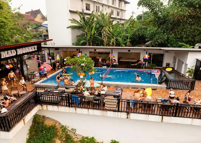 Mad Monkey Vang Vieng