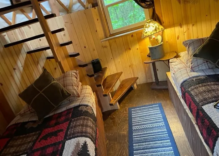 Nauti Otter Inn And Yurt Village Seward