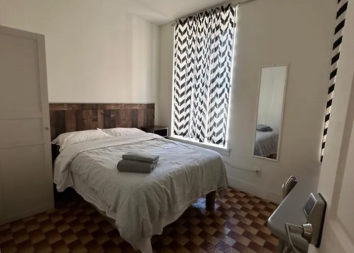 Hudson Yard 408 Hostel New York