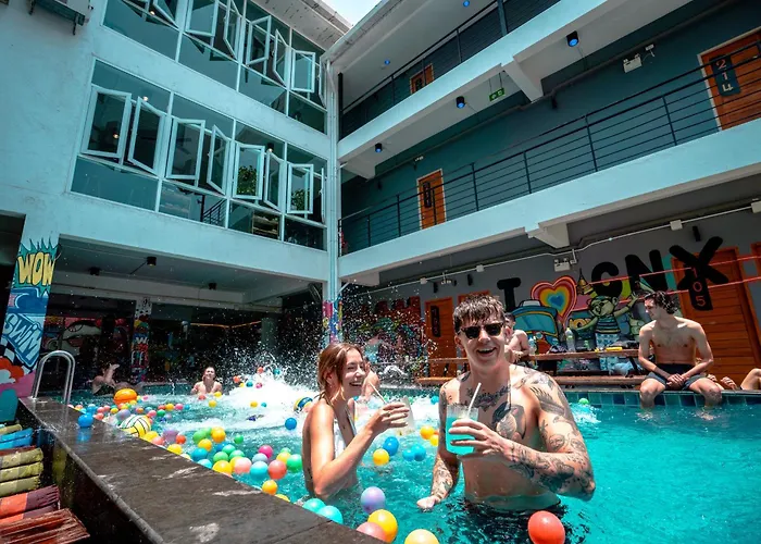 Mad Monkey Chiang Mai Hostel