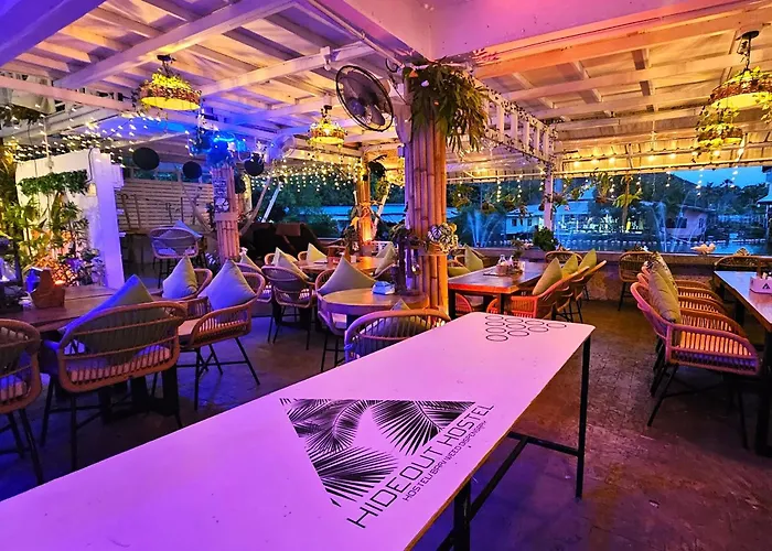 Hideout Hostel Haad Rin
