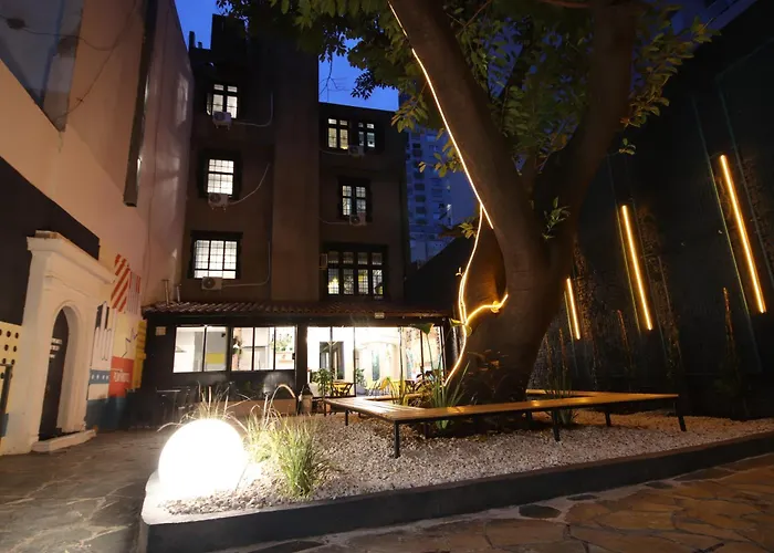 Play Hostel Garden Buenos Aires