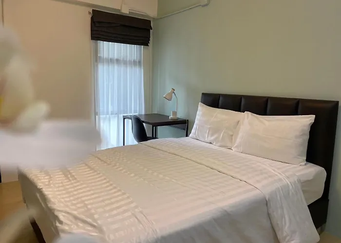 Baan Ploy In (Adults Only) Hostel Chiang Mai