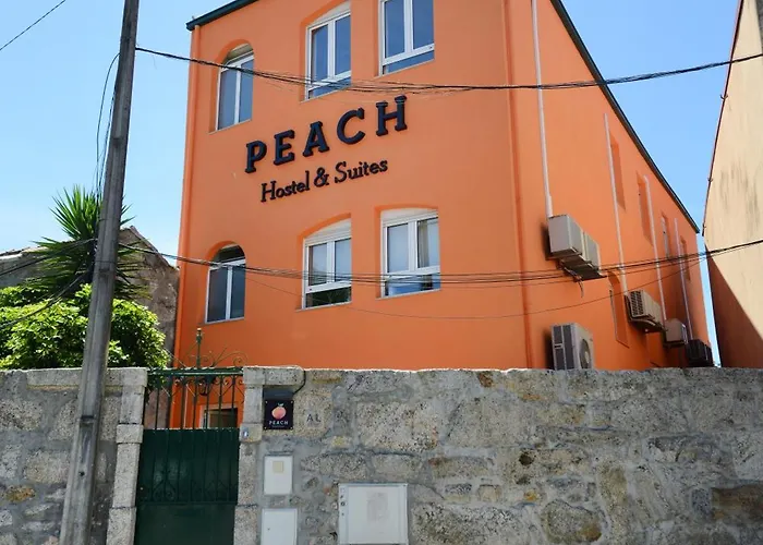 Peach Hostel & Suites Porto