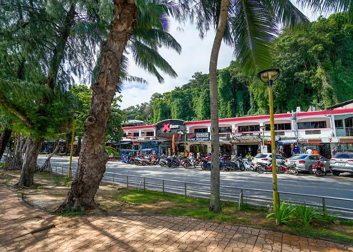 Base Ao Nang Beachfront Party Hostel 18-35 Years Old Only