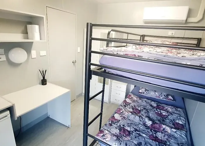 Palm Tree Backpackers Hostel Bundaberg