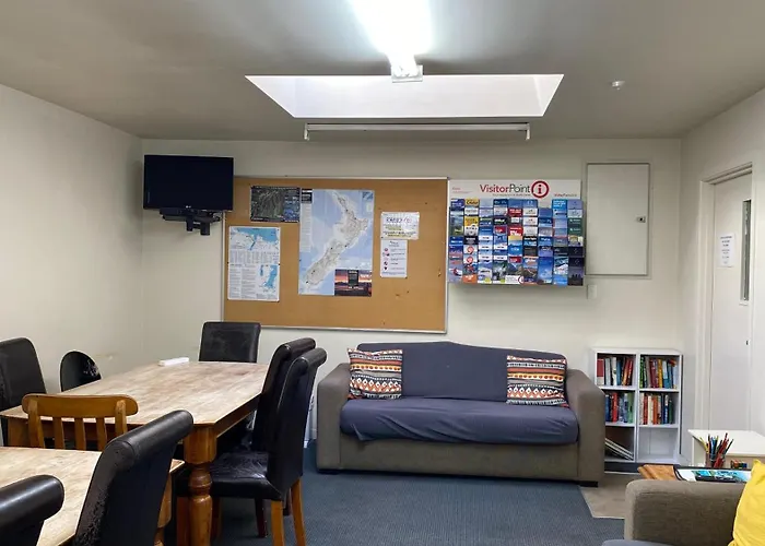 Stay In Tekapo Backpackers Lake Tekapo