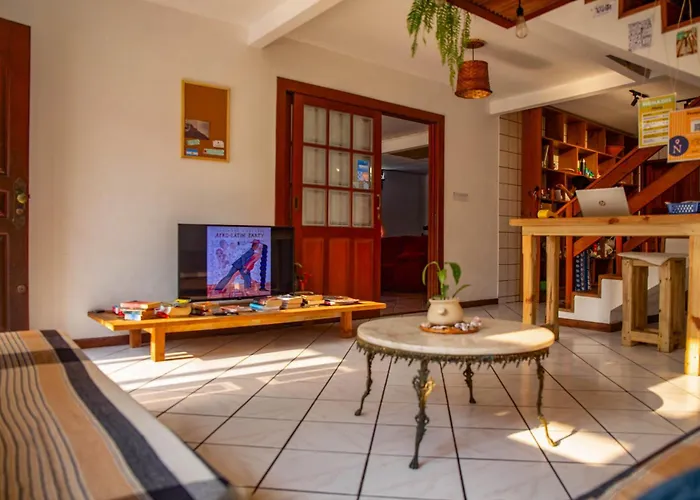 Nomades Beach House - Adventure Hostels Florianopolis