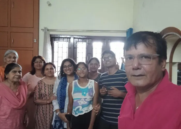 Shanti Niketan Hostel And Homestay Varanasi