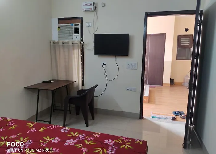 White House -Mg Road, Gurugram Hostel Gurgaon