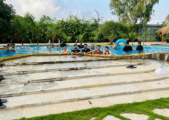 Voyage Zo Lonavala Hostel
