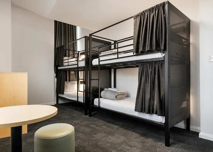 Yha Sydney Central
