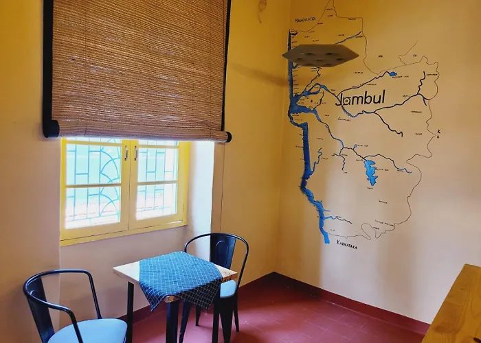 Jambul House Hostel Panaji