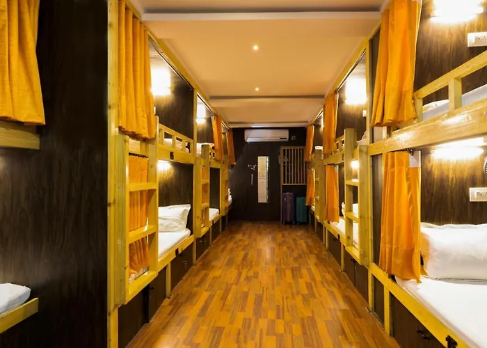 Sunrise Dormitory Mumbai