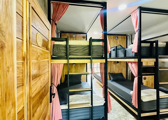 Koh Tao Silver Na'S Hostel