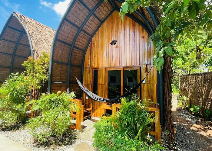 Maayong Hostel (Adults Only) Moalboal