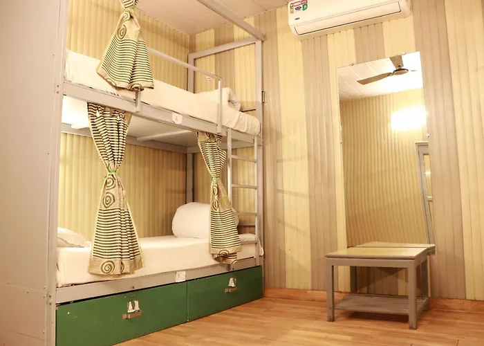 Shiv Shakti Hostel Rishikesh