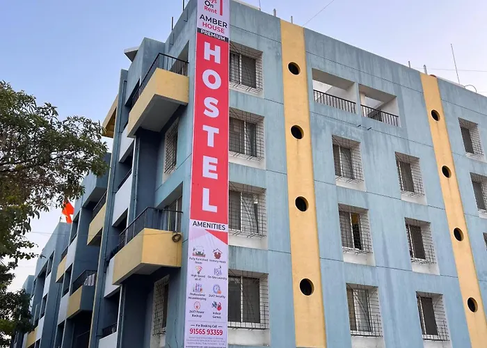 Amber House Hostel Pune