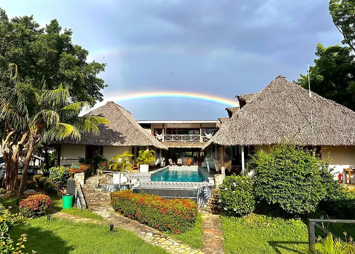 Casa De Olas - Eco Rustic Hostel San Juan del Sur