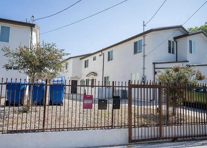 California Castle - Fashion District - Dtla - Flexible Hostel Los Angeles