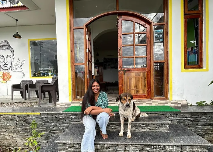 The Hostel Stories, Bir - Landing Site