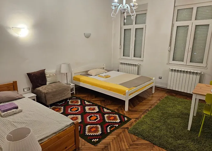 Cricket 2 Hostel Belgrade