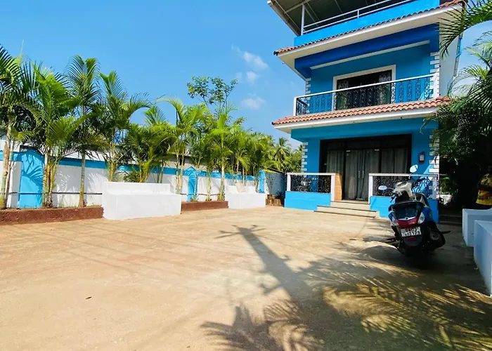 Yuvraj Classic Home Hostel & Cafe Morjim