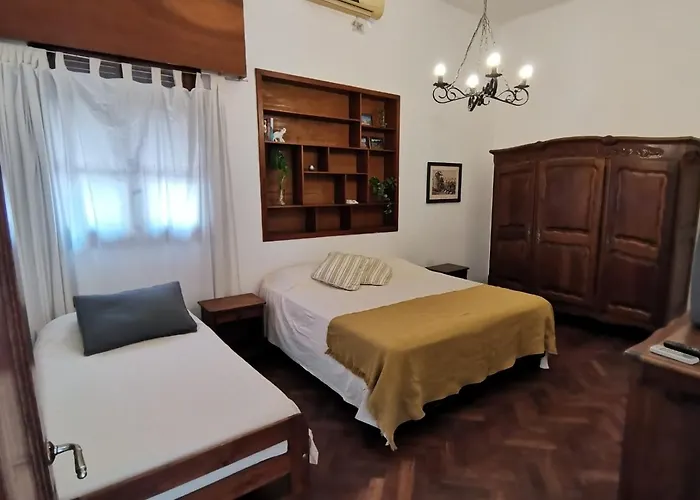 Casa Alvarado Hostel Salta