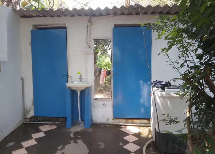 Peace Garden Inn Auroville