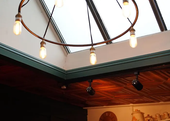 The Rosemary Hostel Los Angeles