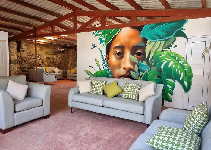 Central Hostel San Sebastian Antigua
