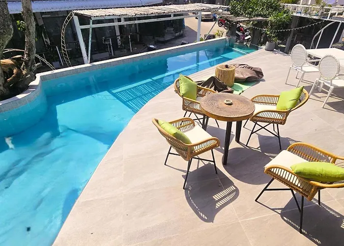 Hideout Hostel Haad Rin