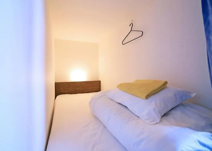 Bee-Hive Sugamo - Male Only Hostel Tokyo