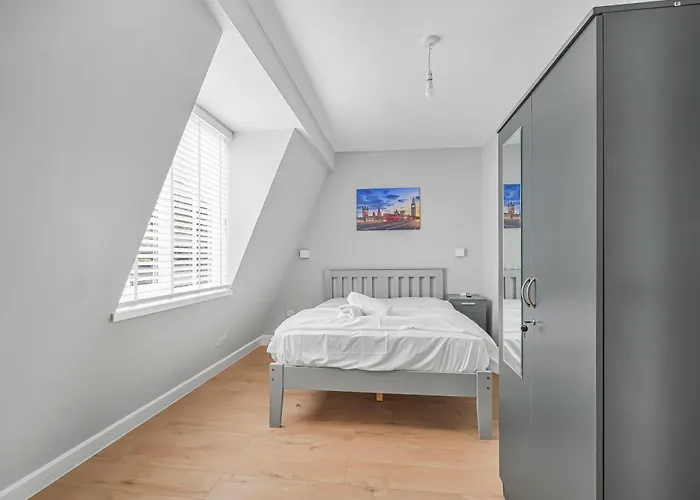 Studio 169 London