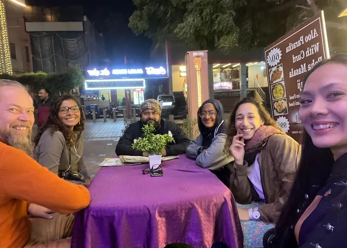 Big Brother Hostel Hotel Agra 