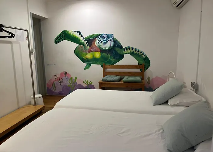 Alface Hall Hostel & Bar Lisboa