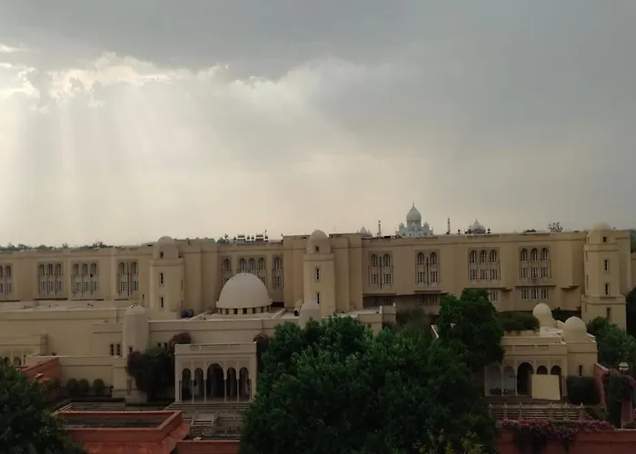 Taj Street Hostel Agra 