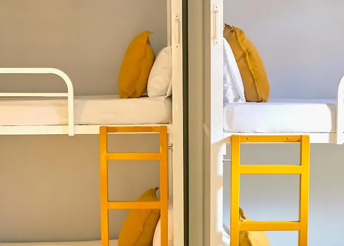 Sun & Moon Hostel Barcelona