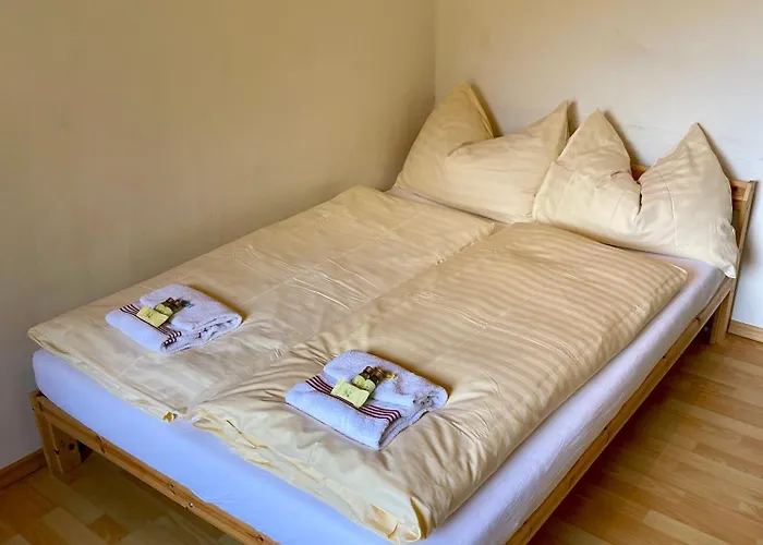 Alpine Base Hostel - Adults Only Lauterbrunnen