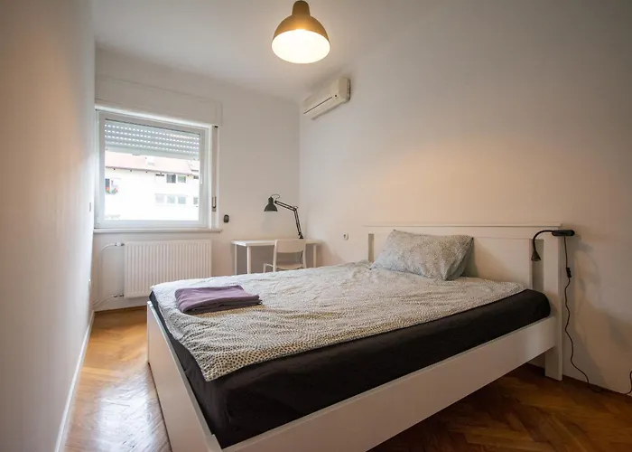 Tesla House Hostel Ljubljana